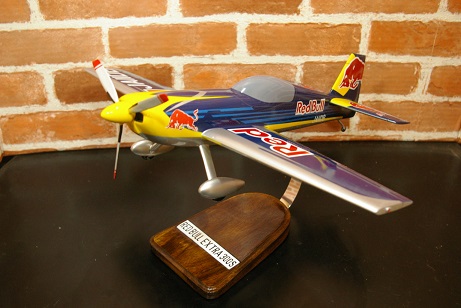 オーダーメイド予約受付中！1/20 EXTRA EA300S(EXTRA)曲芸機　木製模型
