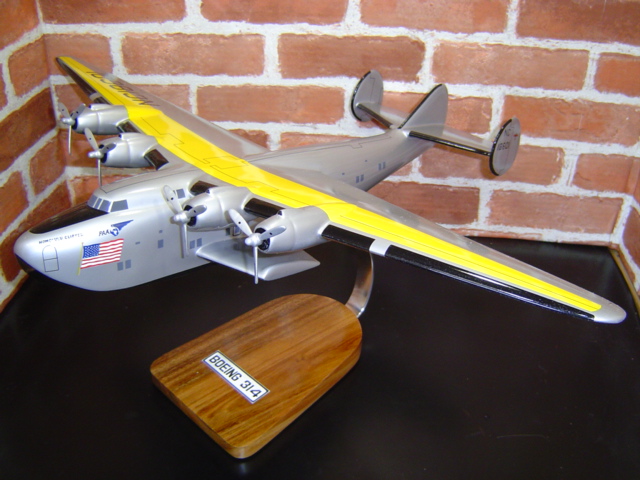 オーダーメイド予約受付中！1/144 B314パンアメリカン航空（ボーイング）　木製模型