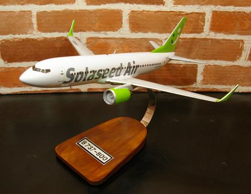 オーダーメイド予約受付中！1/100 B737-800ソラシドエア（ボーイング）　木製模型