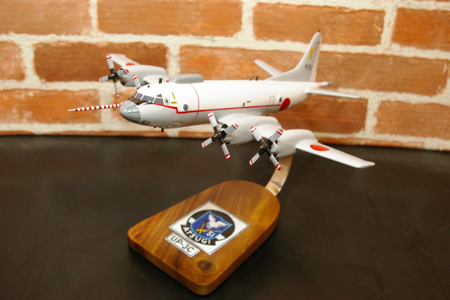 オーダーメイド予約受付中！1/100　P-3C海上自衛隊（ロッキード）哨戒機　木製模型