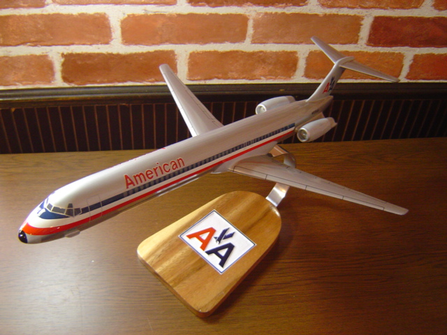 オーダーメイド予約受付中！1/144 MD-80 アメリカン航空（マクドネル・ダグラス）　木製模型