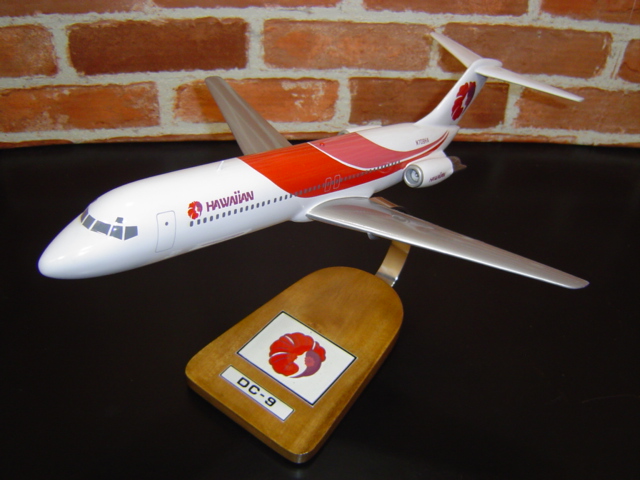 オーダーメイド予約受付中！ 1/100 DC-9-50ハワイアン航空 (ダグラス）　木製模型