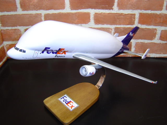 オーダーメイド予約受付中！ 1/144 A300-600ST ベルーガ(エアバス）　木製模型