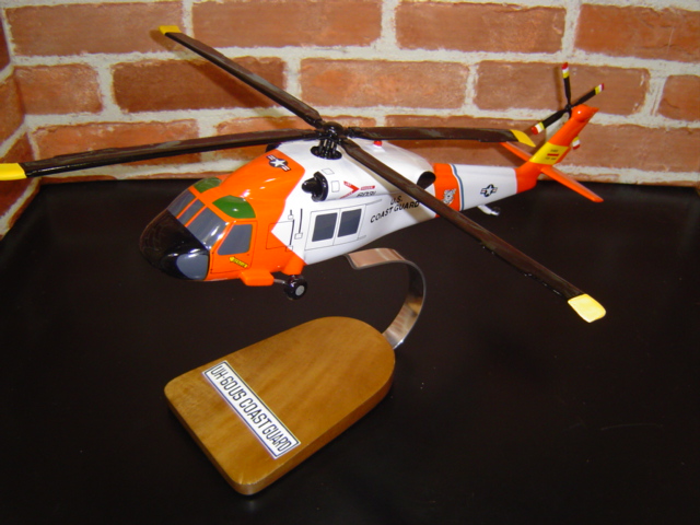 オーダーメイド予約受付中！ 1/48 HH-60Jアメリカ沿岸警備隊（シコルスキー）　木製模型