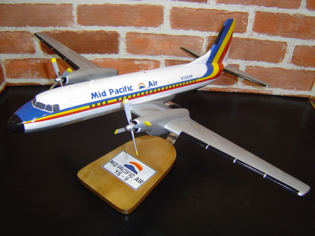 オーダーメイド予約受付中！1/80 YS-11ミッド・パシフィック航空（日本航空機製造）　木製模型