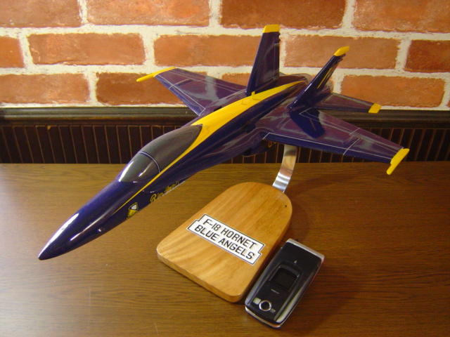 オーダーメイド予約受付中！ 1/48 F-18C ブルーエンジェルス(ボーイング)　木製模型