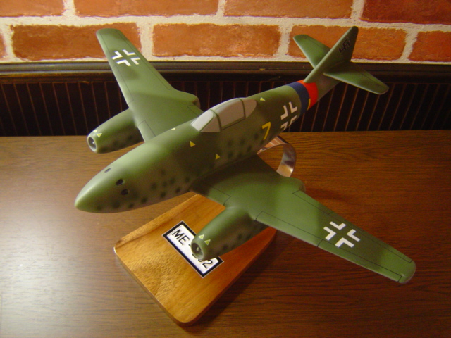 オーダーメイド予約受付中！ 1/32 Me 262シュヴァルベ(メッサーシュミット)　木製模型
