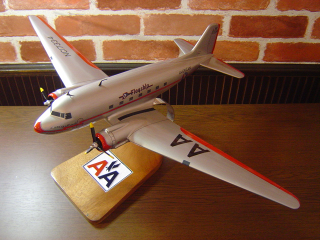 オーダーメイド予約受付中！ 1/72 DC-3アメリカン航空(ダグラス)　木製模型