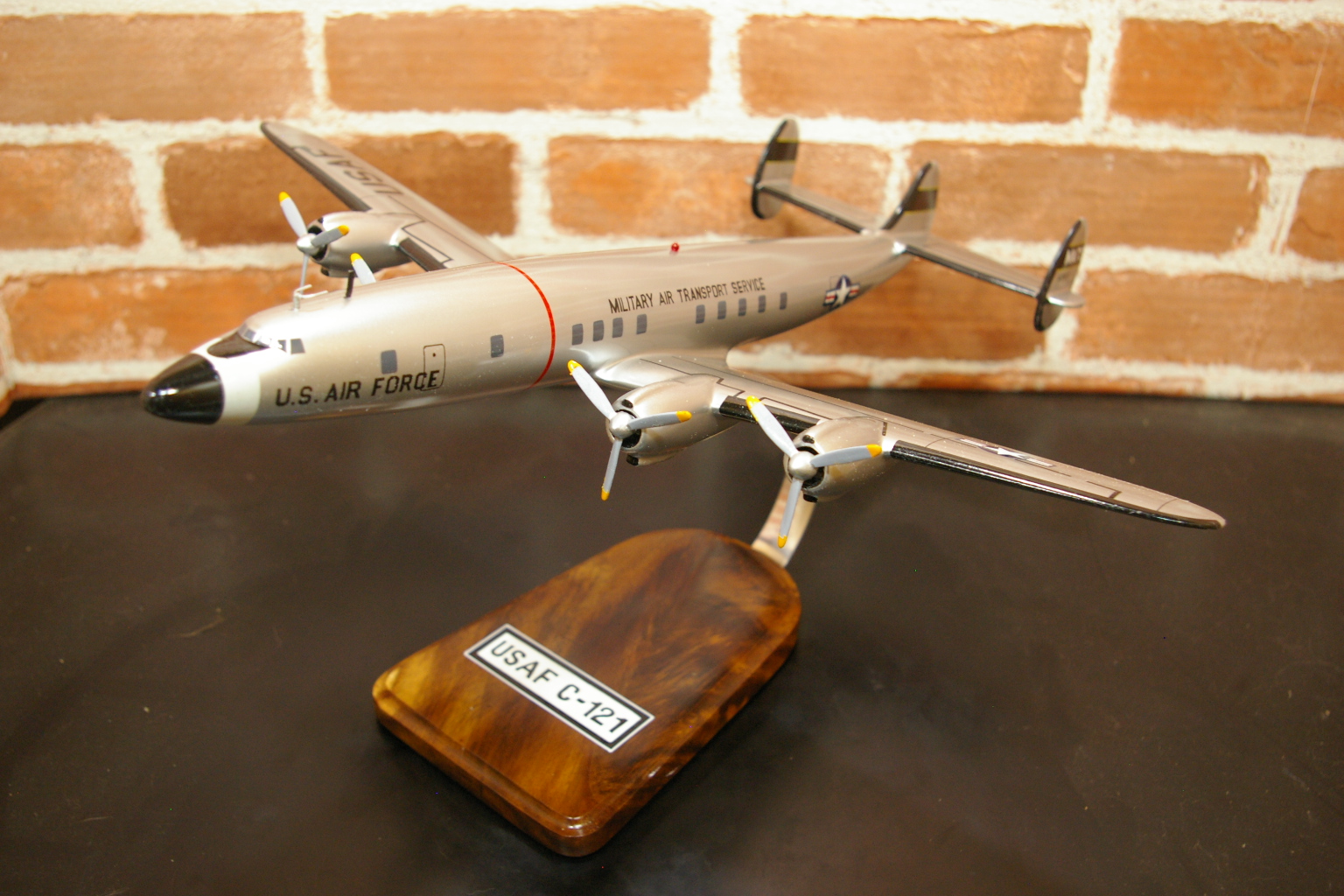 オーダーメイド予約受付中！ 1/100 C-121コンステレーション(ロッキード)　木製模型